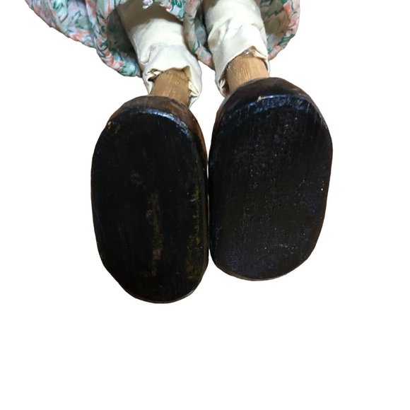 Vintage Artisan Doll Handcarved Wooden Grandma Old Lady Handmade Soft Body Rare - Picture 16 of 16